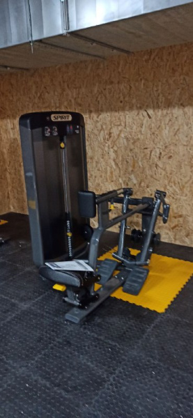 Гребная тяга с упором на грудь Spirit Fitness SP-3507 от магазина Perfect Trainers